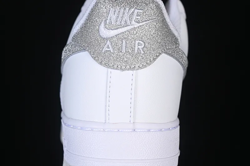 All categories Nk Air Force 1 Air Force series Nk Air Force 1 Low Air Force low top Nike Air Force 1'07 Low sequined hook Air Force 1 low top casual sneakers ZH0316-156